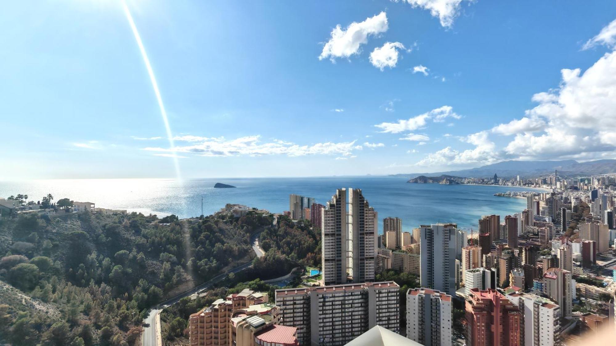 شقة Skyline 31 Terraza Privada Con Vistas Al Mar بينايدورم المظهر الخارجي الصورة